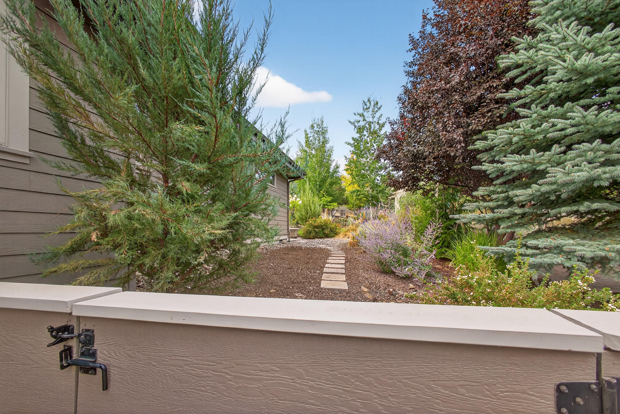 Ridge At Eagle Crest - Residential