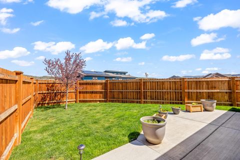 Tiny photo for 1002 NE Discovery Loop, Prineville, OR 97754 (MLS # 220219418)