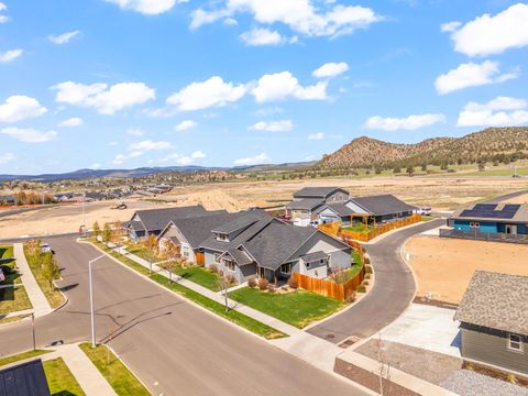 Tiny photo for 1002 NE Discovery Loop, Prineville, OR 97754 (MLS # 220219418)