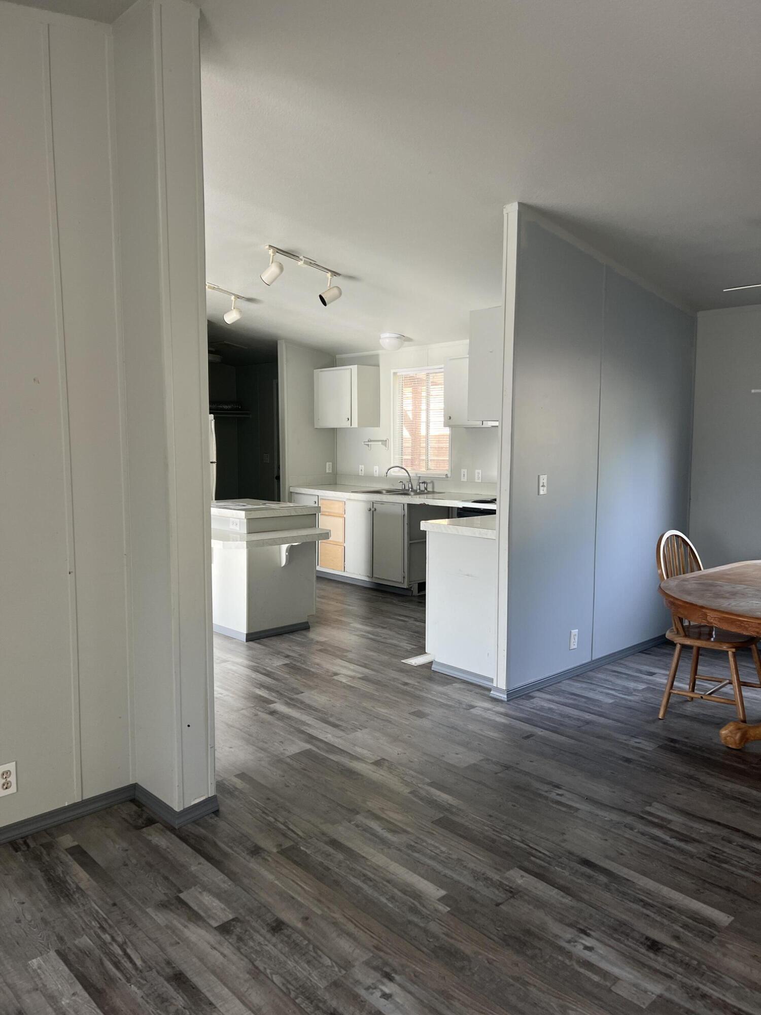 Klamath View - Residential