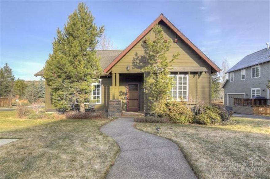 Fantastic location in Braeburn, you can't get any closer to Mt Bachelor! Charming single level home with hardwood floors, slate entry, 3 beds and 2 baths. Great open floor plan with lots of natural light. Cozy gas fireplace in the great room. Dining area is open to kitchen and separated by a breakfast bar. Patio doors out to the back patio and fenced yard. Lovely neighborhood with green spaces and close to hiking and biking trails. Call today to see this wonderful home!