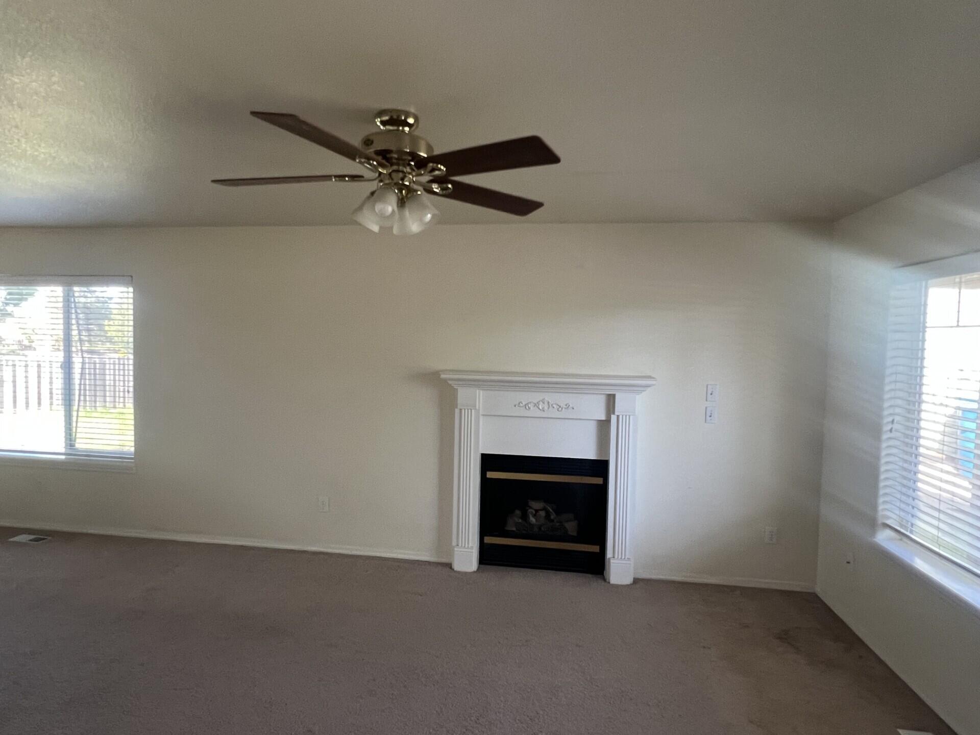 2415 NW Antler Court