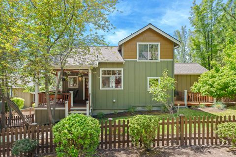 1940 NW Monterey Pines Drive UNIT 10 Bend OR 97703