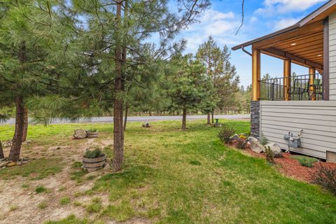 Tiny photo for 1139 Paper Birch Way, Klamath Falls, OR 97601 (MLS # 220219407)
