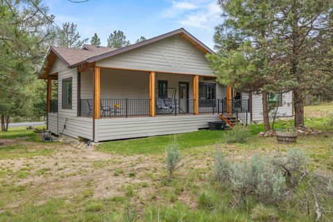Tiny photo for 1139 Paper Birch Way, Klamath Falls, OR 97601 (MLS # 220219407)