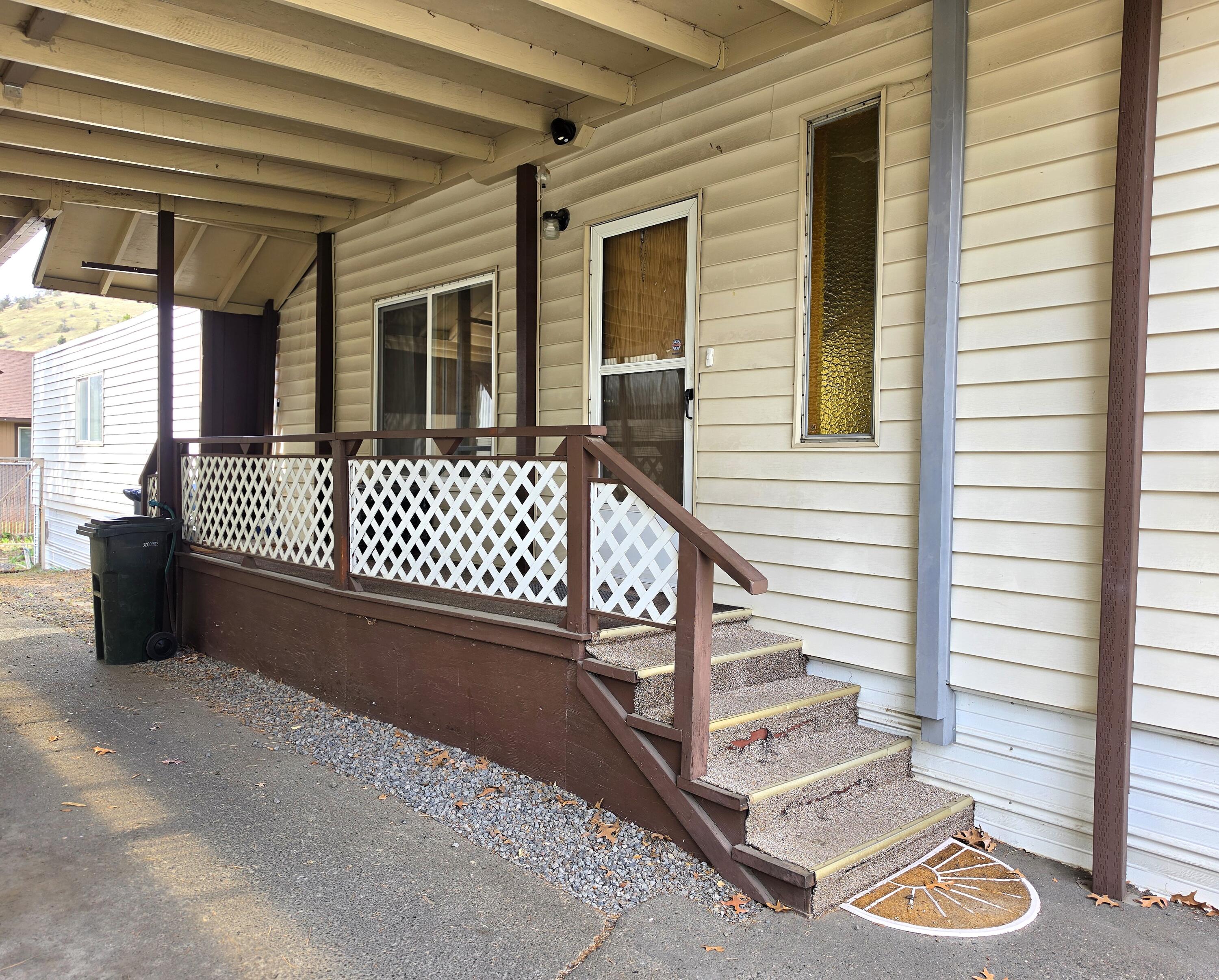 2200 NE Highway 20 13