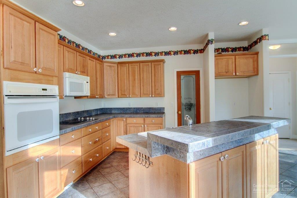 Mtn Gate - Residential