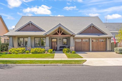 Photo of 679 S Birch Street, Sisters, OR 97759 (MLS # 220220546)
