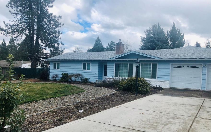 Desirable Westwood Subdivision this 2332sqft Rambler style home sits on .67 acres with 3 bedrooms and 3 full bathrooms. This home has been lovingly cared for with new paint inside and out, new roof, new HVAC and the list goes on! Beautiful natural light throughout along with a cozy fireplace in the living room. Sizeable master bedroom features two closets, office nook and attached bathroom. Enjoy the spacious backyard with inground pool, room for multiple gardens or large family gatherings. Close to Jacksonville and Medford, this is a must see!