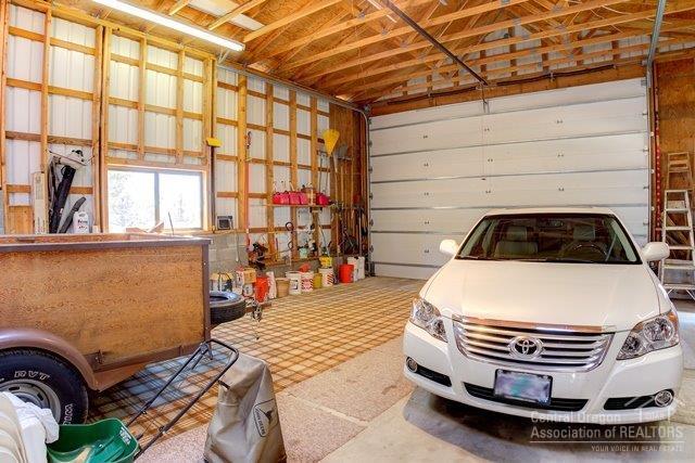 Round Butte - Residential