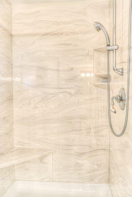 Round Butte - Residential