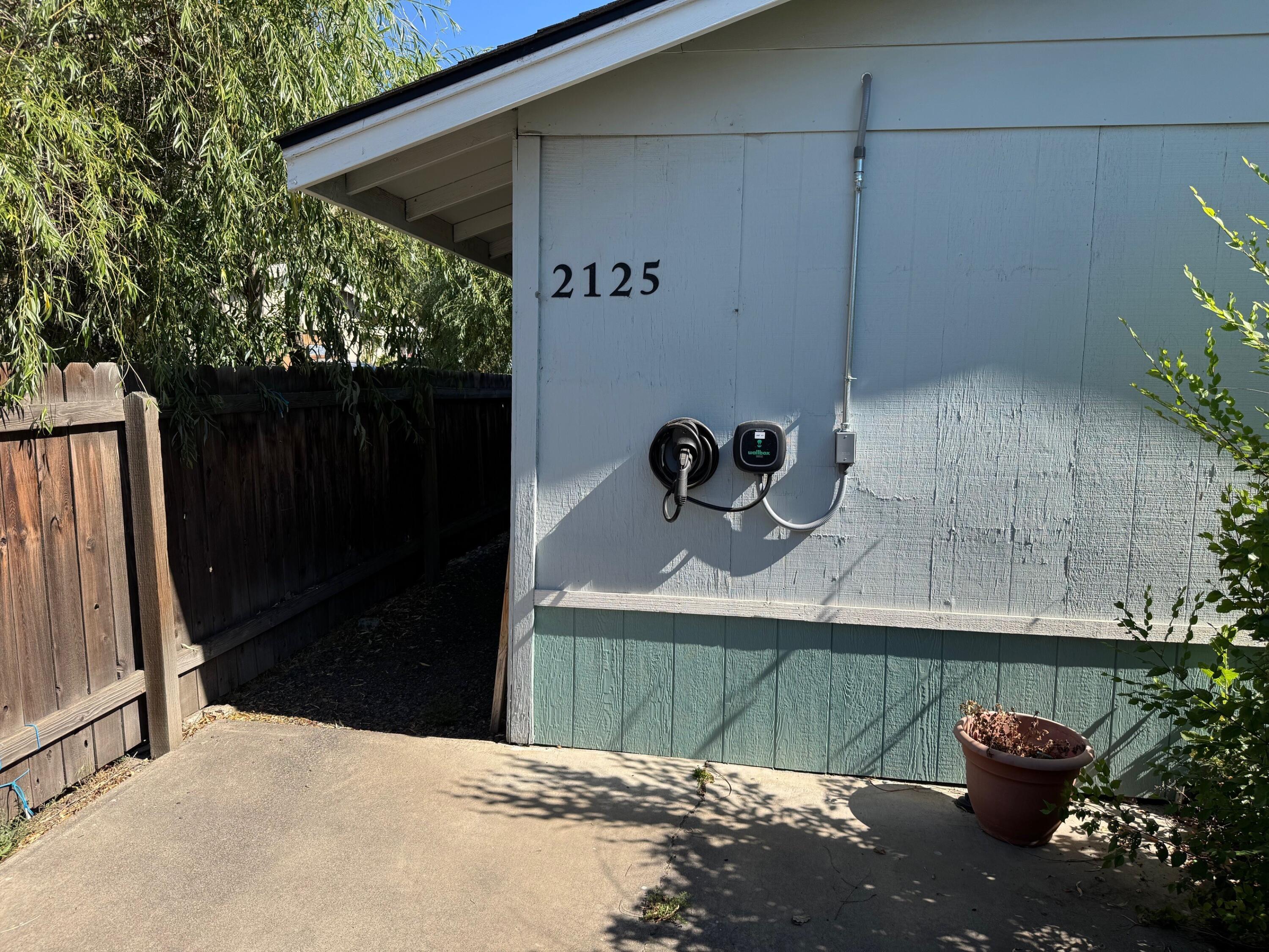 Lone Juniper Estates - Residential Income