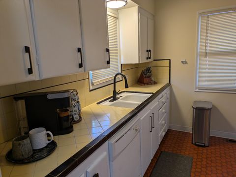 Tiny photo for 1200 Mt Pitt Avenue, Medford, OR 97501 (MLS # 220213263)