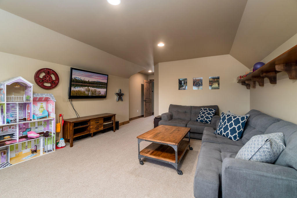 River Bend Estate - Residential