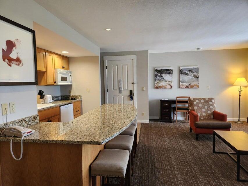 Inn Of The 7th - Residential