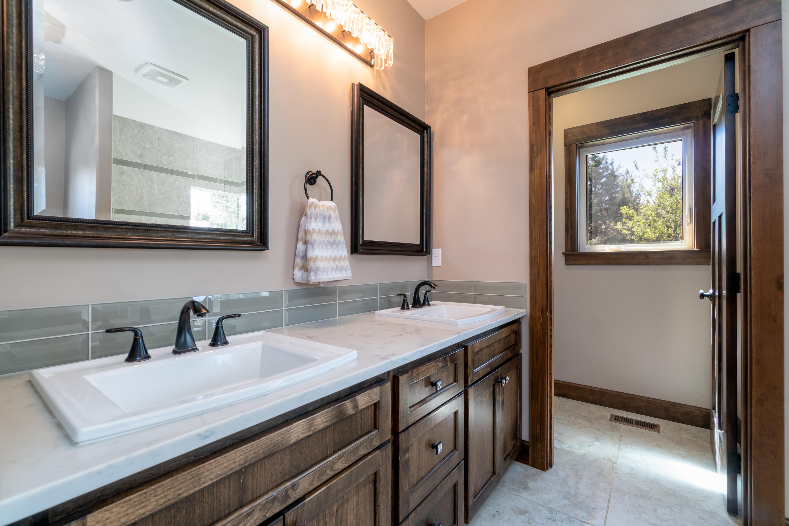 Ponderosa Cascade - Residential