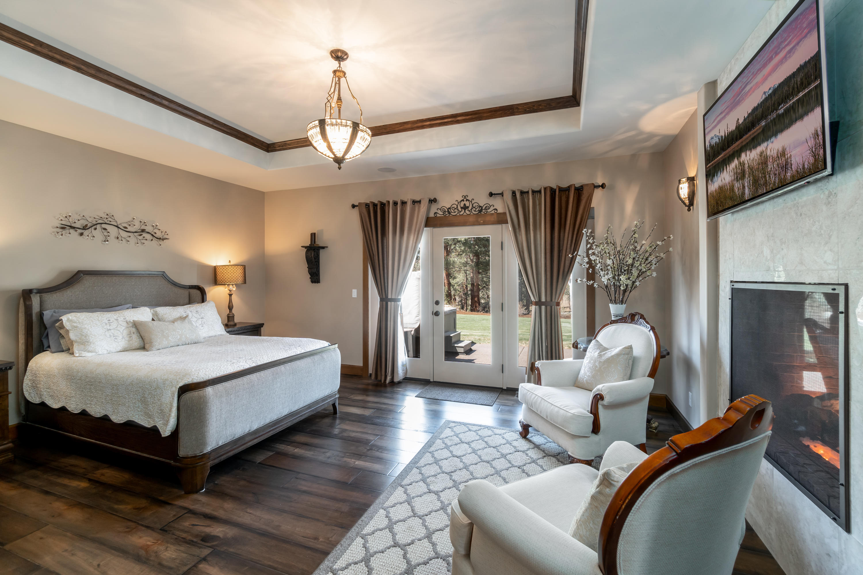 Ponderosa Cascade - Residential