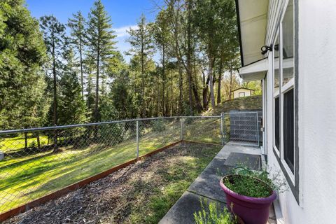 Tiny photo for 2276 Azalea Drive, Grants Pass, OR 97526 (MLS # 220217648)