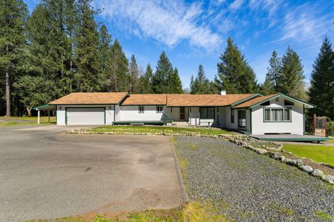 Tiny photo for 2276 Azalea Drive, Grants Pass, OR 97526 (MLS # 220217648)