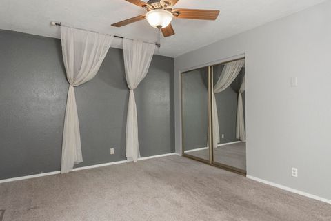 Tiny photo for 1888 NE Beacon Drive, Grants Pass, OR 97526 (MLS # 220219976)