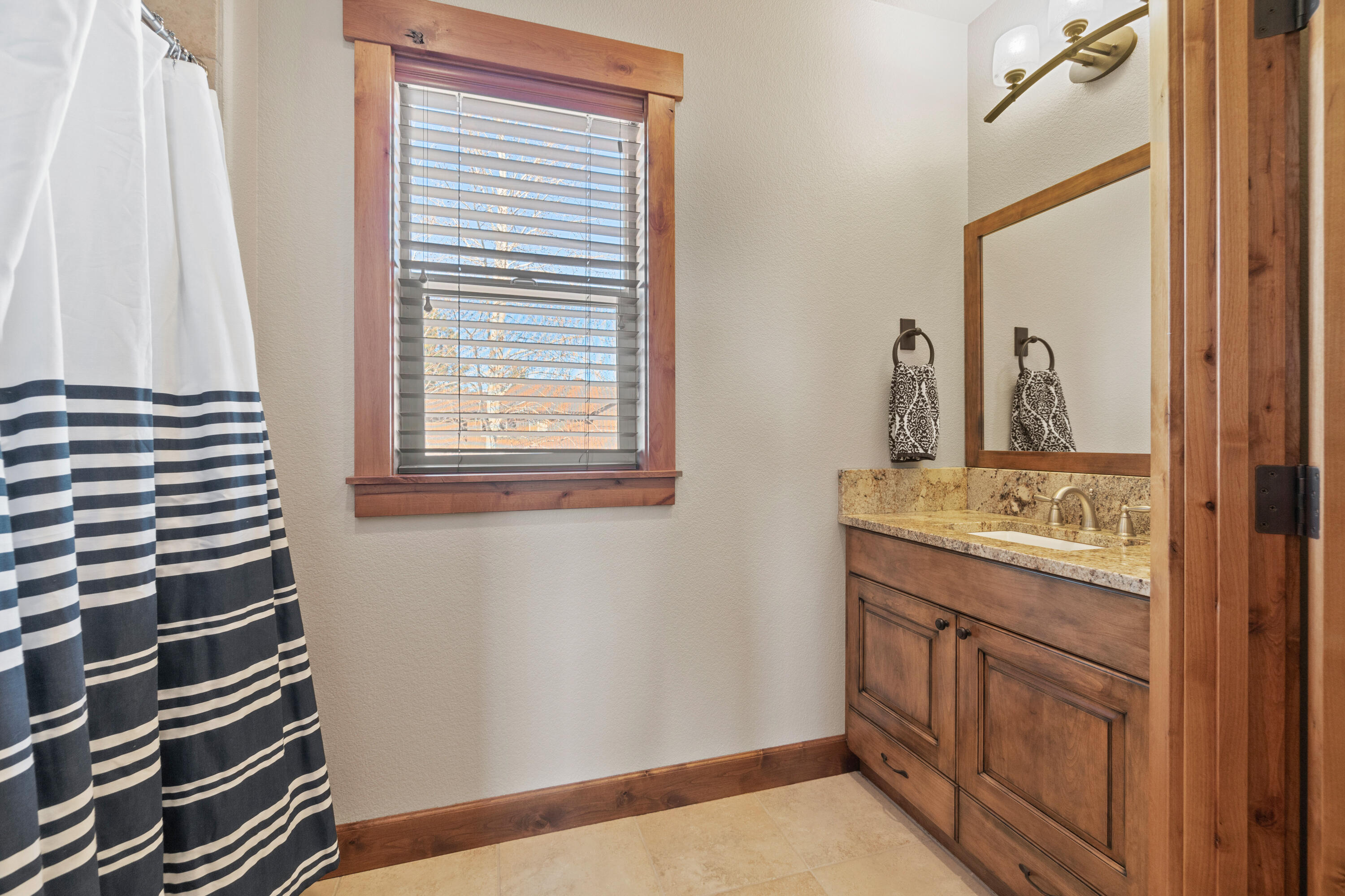 PointsWest - Residential