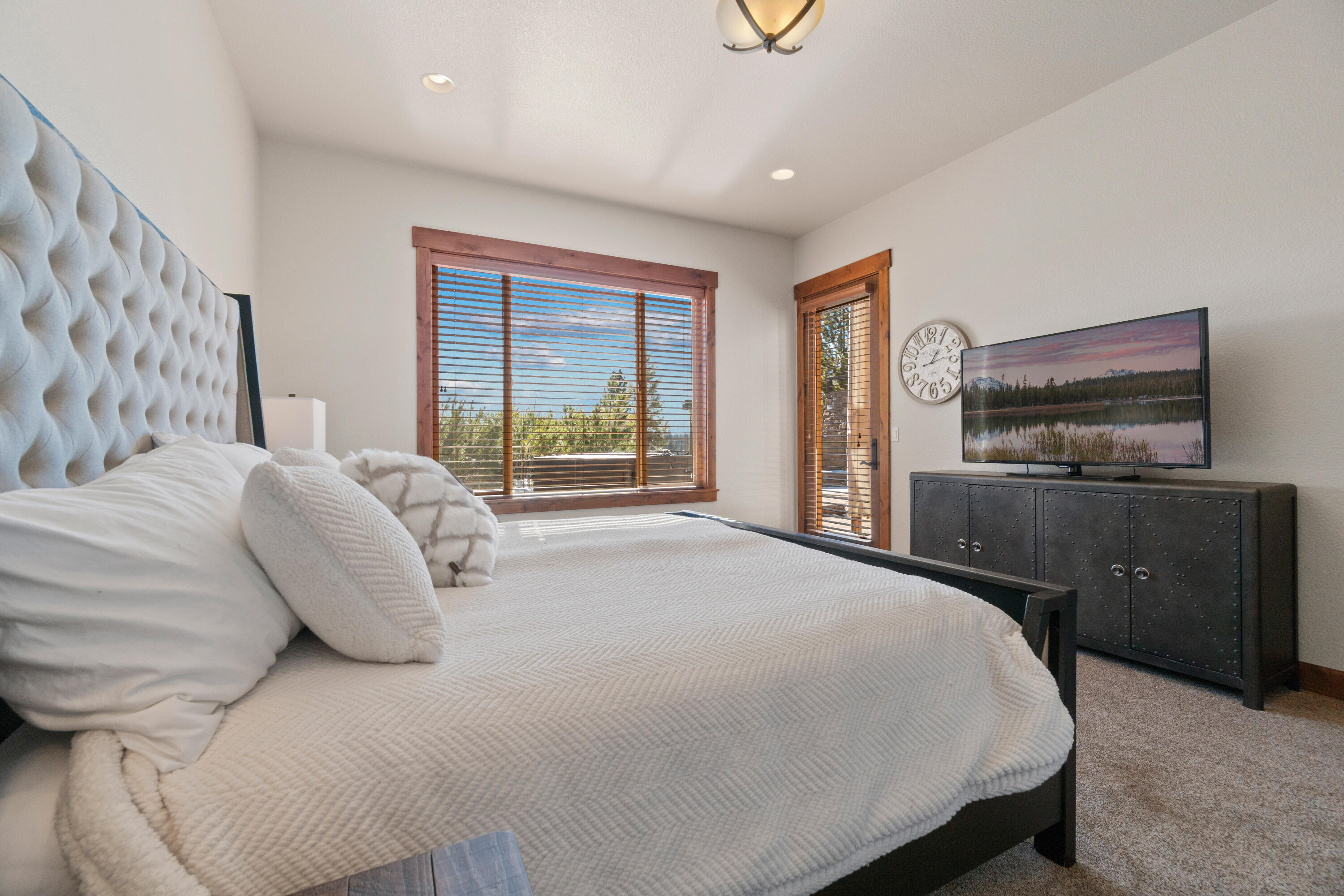 PointsWest - Residential