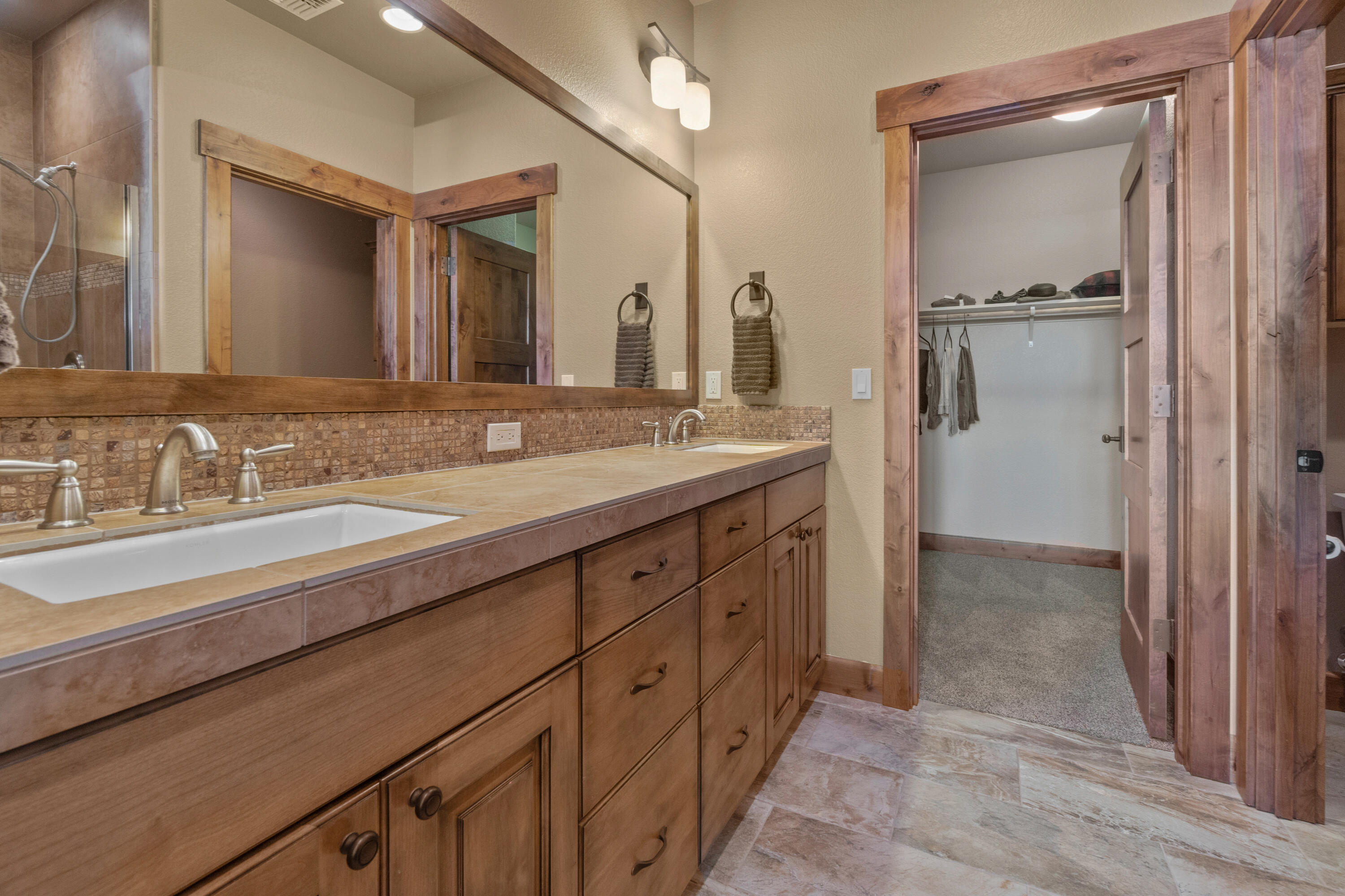 PointsWest - Residential