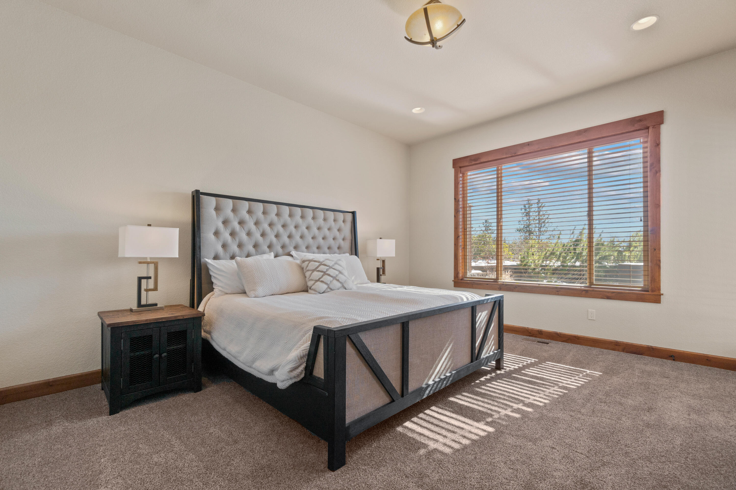 PointsWest - Residential