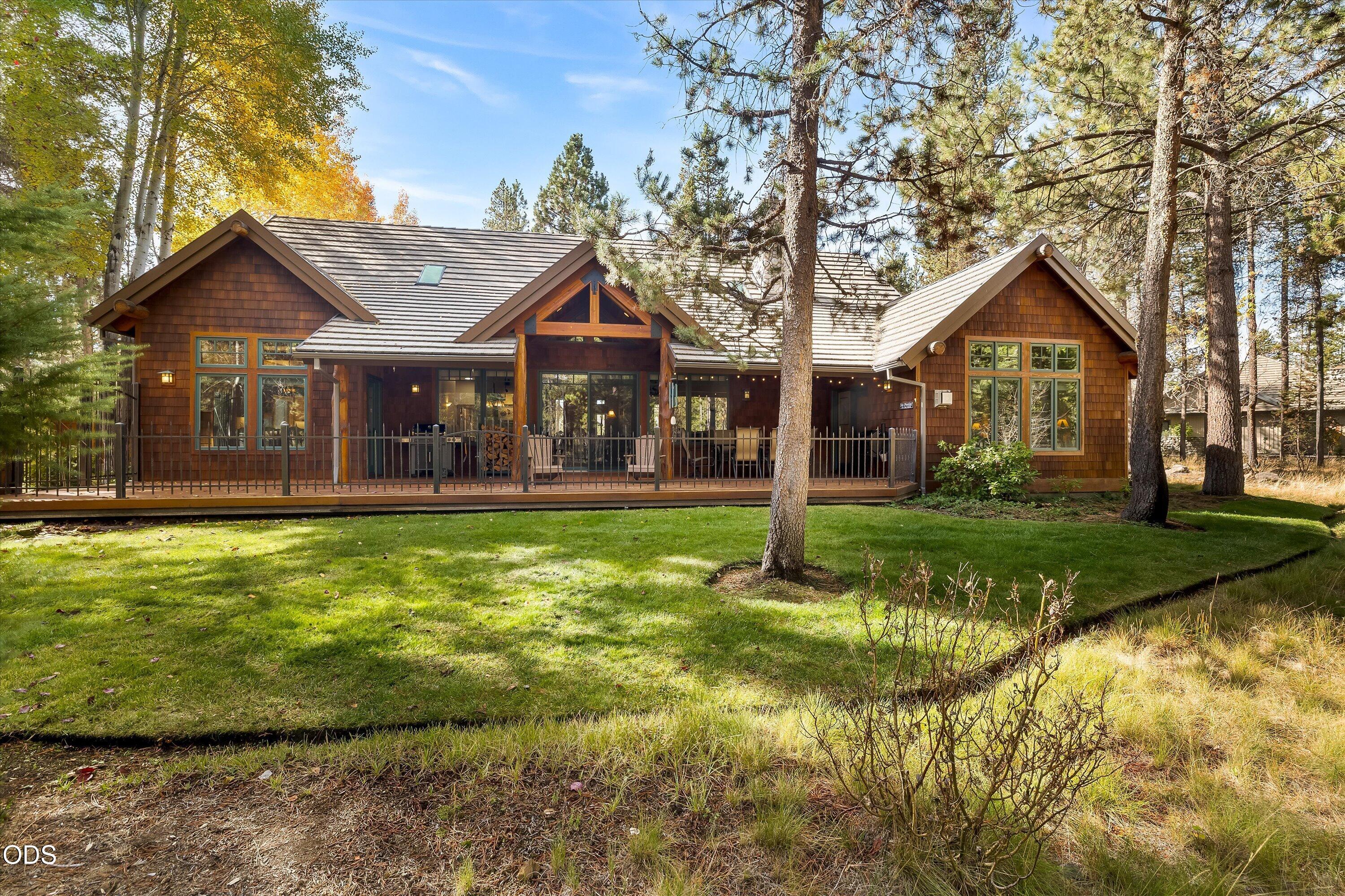 56740 Nest Pine Drive
