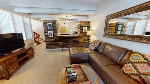 57113 Brassie Lane 22 Sunriver OR 97707