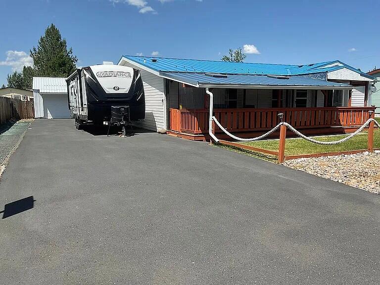 Round Lake Estates - Residential