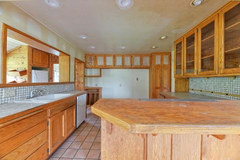 Tiny photo for 6285 Thompson Creek Road, Applegate, OR 97530 (MLS # 220215369)