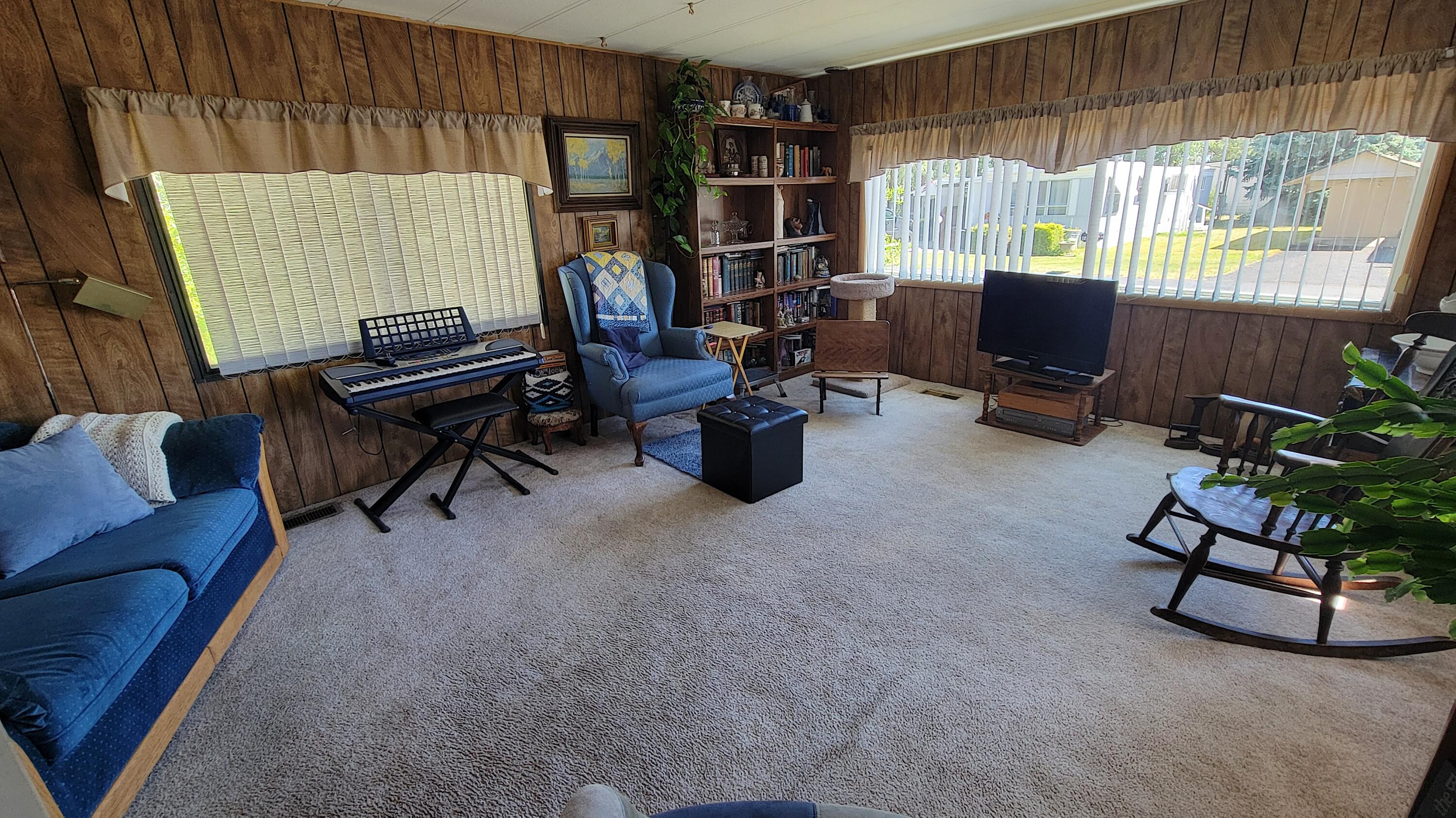 Terrace Mobile Plaza - Residential