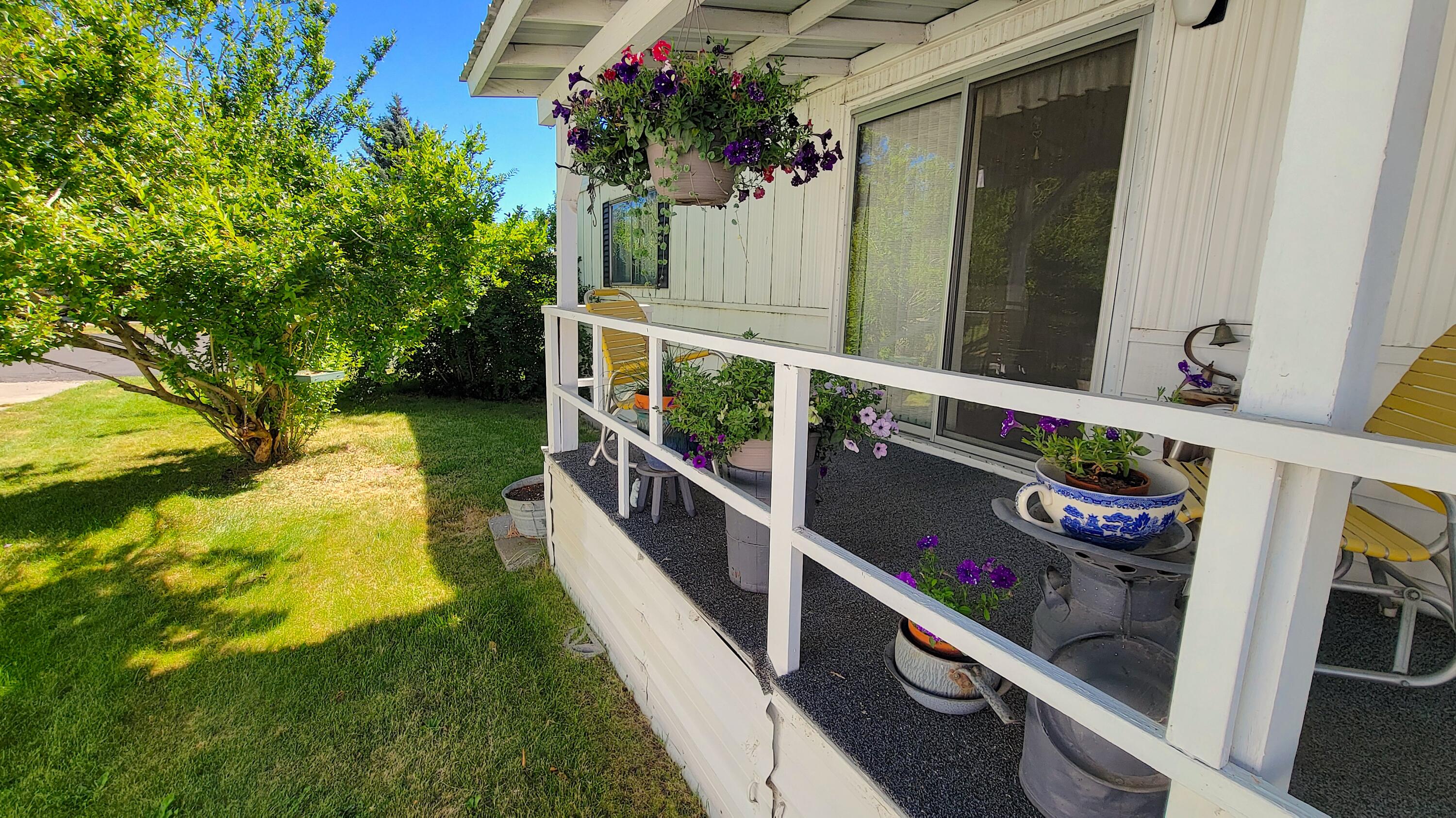 Terrace Mobile Plaza - Residential