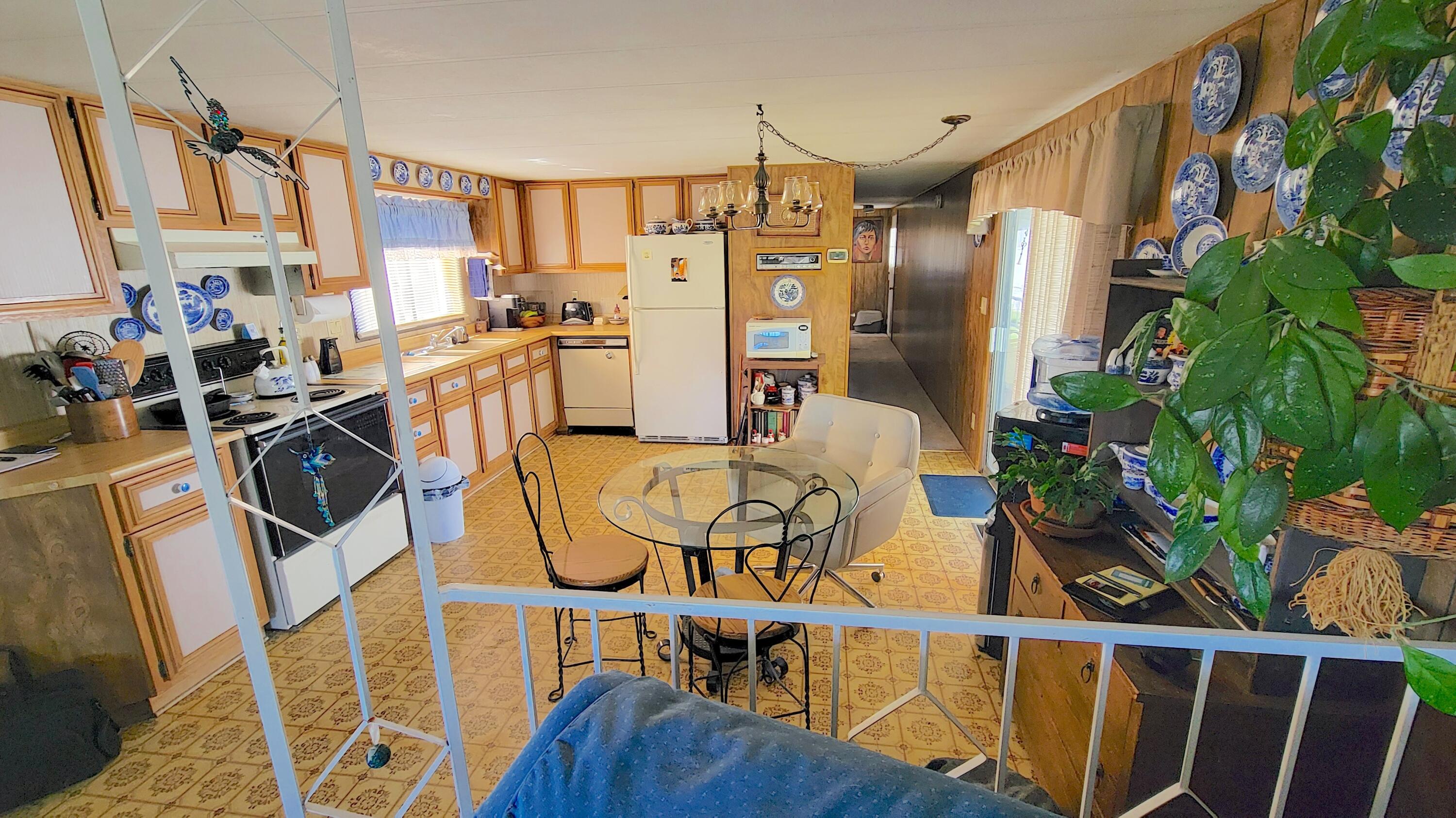 Terrace Mobile Plaza - Residential