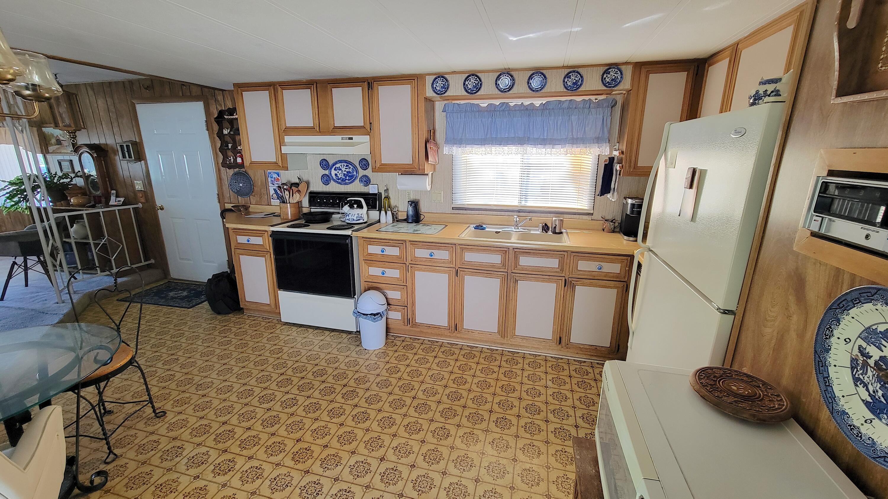 Terrace Mobile Plaza - Residential