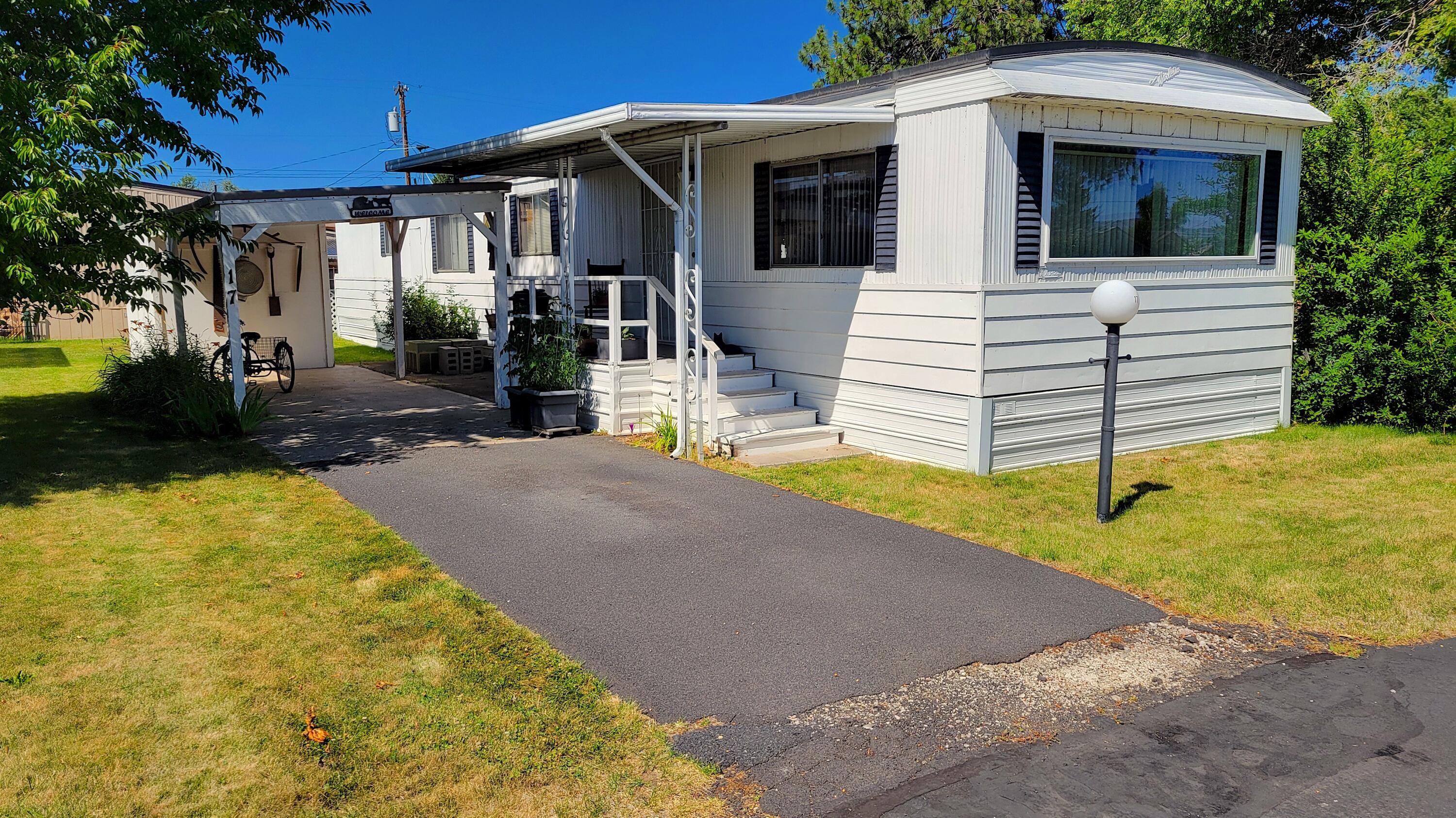 Terrace Mobile Plaza - Residential