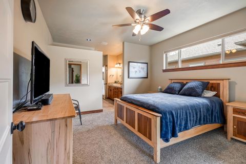 Tiny photo for 1455 NE Hudspeth Road, Prineville, OR 97754 (MLS # 220219606)