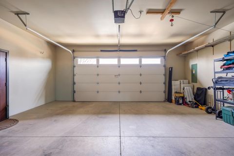 Tiny photo for 1455 NE Hudspeth Road, Prineville, OR 97754 (MLS # 220219606)