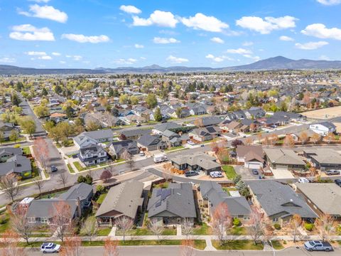 Tiny photo for 1455 NE Hudspeth Road, Prineville, OR 97754 (MLS # 220219606)
