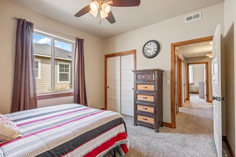 Tiny photo for 1455 NE Hudspeth Road, Prineville, OR 97754 (MLS # 220219606)