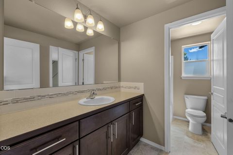 Tiny photo for 21154 Darnel Avenue, Bend, OR 97702 (MLS # 220222901)