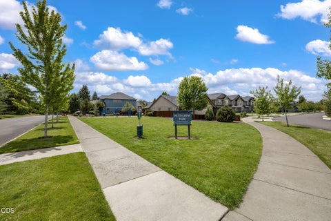 Tiny photo for 21154 Darnel Avenue, Bend, OR 97702 (MLS # 220222901)