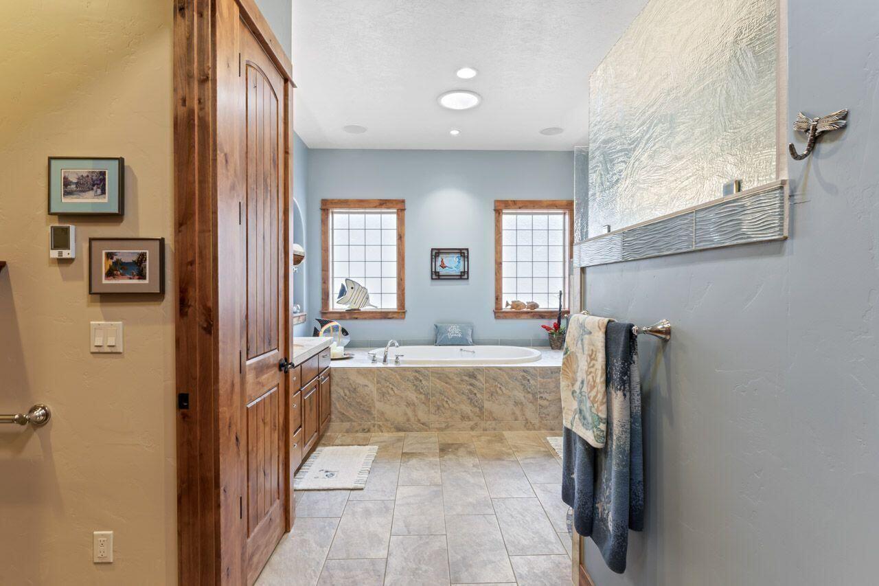 Awbrey Butte - Residential