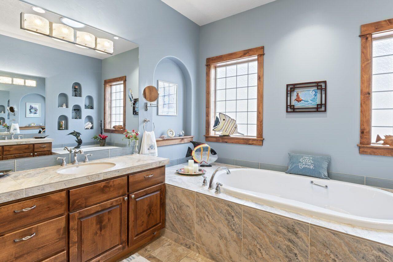 Awbrey Butte - Residential