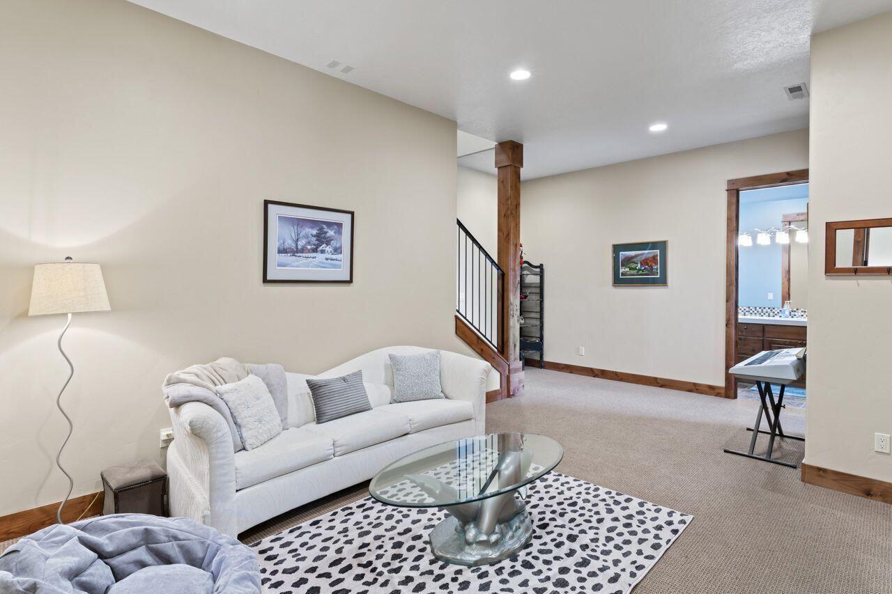 Awbrey Butte - Residential