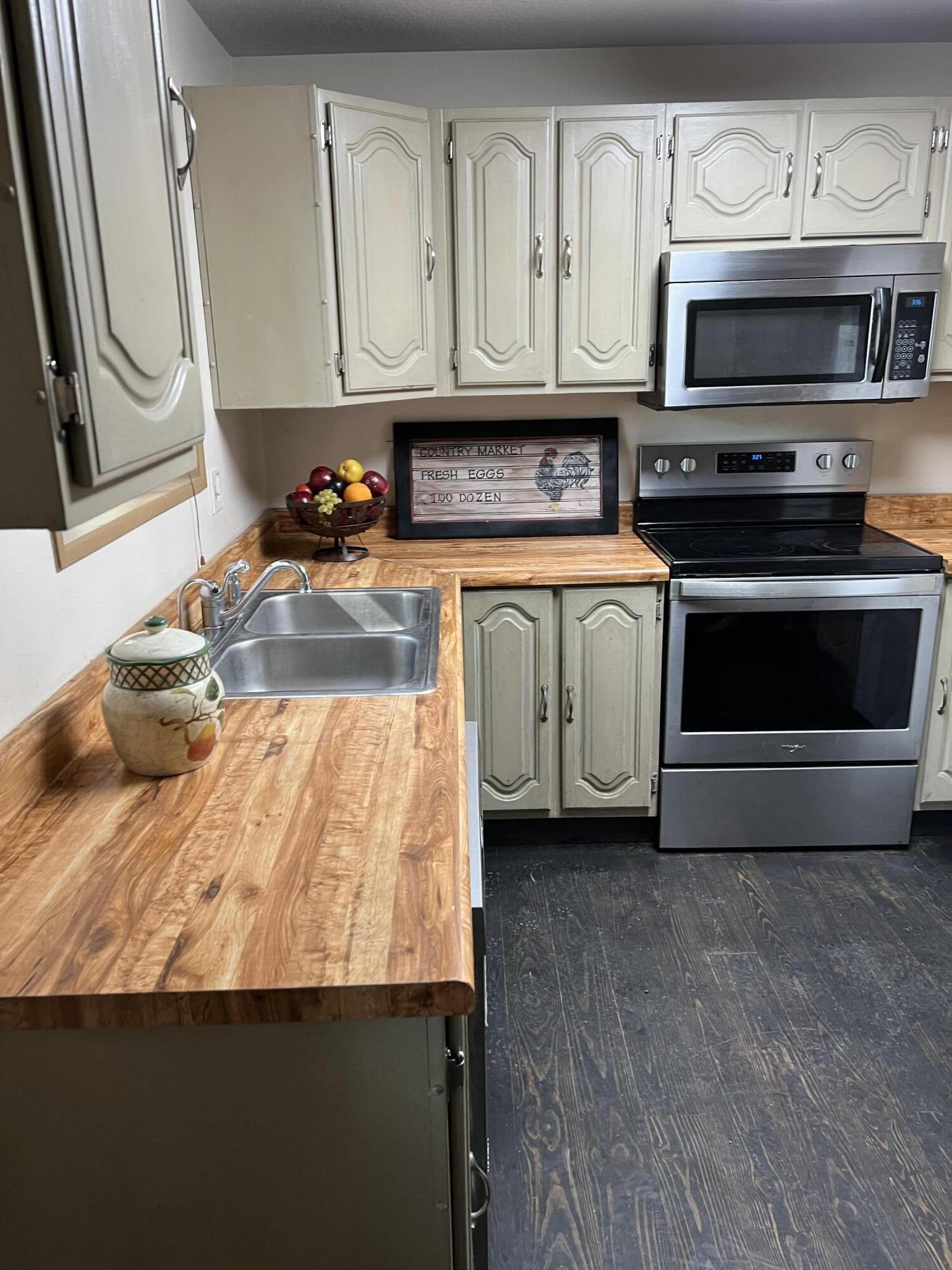 Deer Forest Acres - Residential