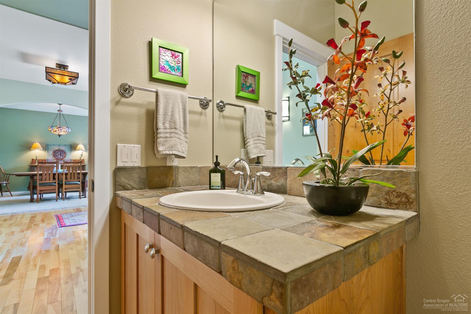 Broken Top - Residential