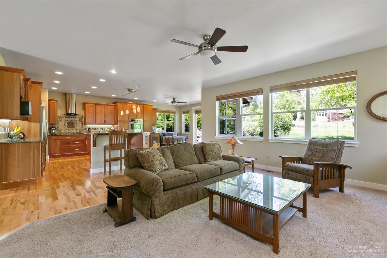 Broken Top - Residential