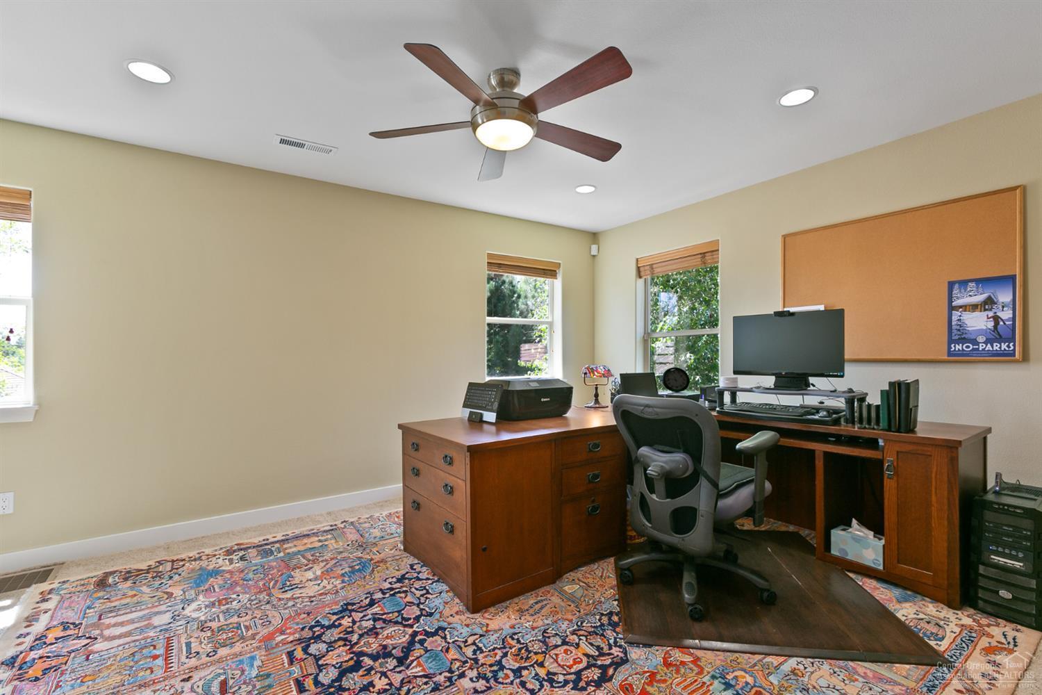 Broken Top - Residential